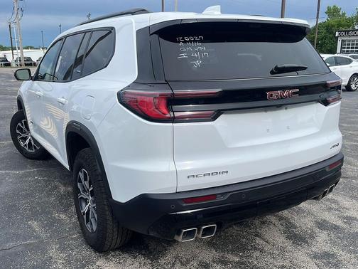 Summit White 2026 GMC Acadia AT4 AWD