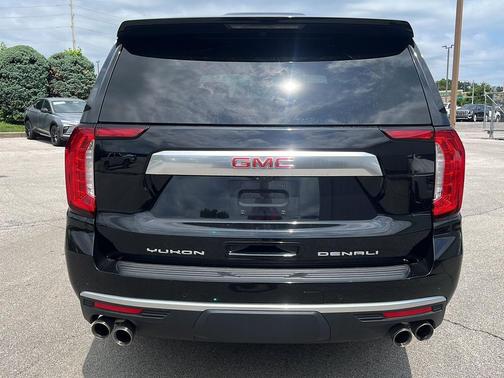 Onyx Black 2023 GMC Yukon Denali