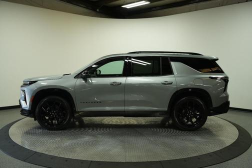 Sterling Gray Metallic 2024 Chevrolet Traverse RS