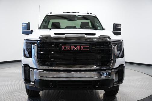 GAZ SUMMIT WHITE 2026 GMC Sierra 2500 Pro