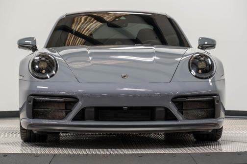2023 Porsche 911 Carrera GTS