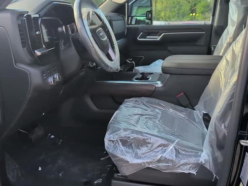 2025 GMC Sierra 2500 SLT