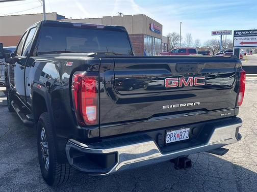 2025 GMC Sierra 2500 SLE
