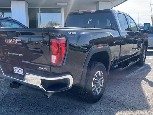 2025 GMC Sierra 2500 SLE