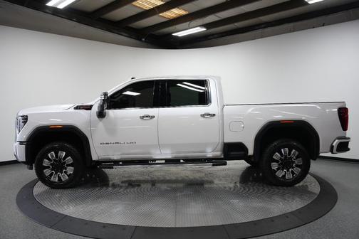 2024 GMC Sierra 2500 Denali