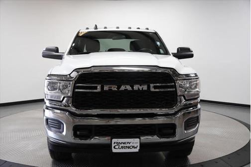 2022 RAM 2500 Tradesman Crew Cab 4x4 8' Box