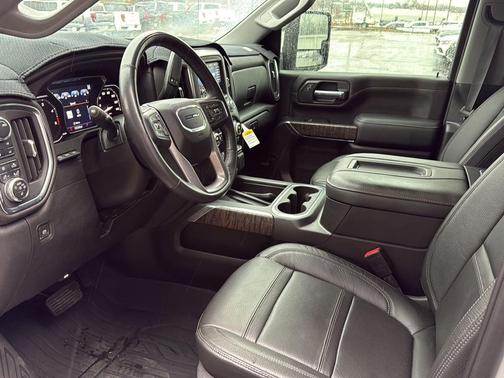 2022 GMC Sierra 2500 Denali