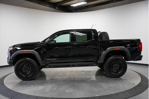 2024 GMC Canyon AT4X