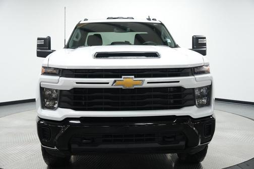 2024 Chevrolet Silverado 2500 Custom