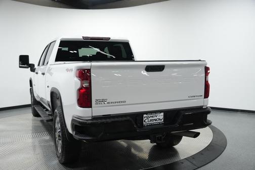 2024 Chevrolet Silverado 2500 Custom