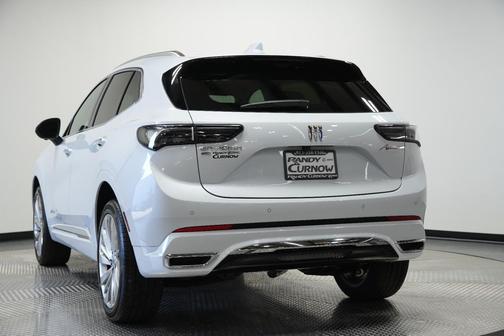 GEP IRIDESCENT WHITE TRICOAT 2026 Buick Envision Avenir AWD
