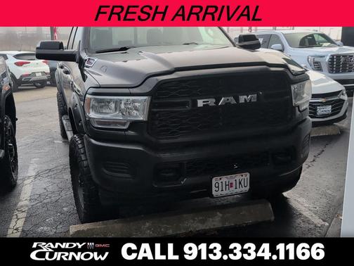 2020 RAM 2500 Tradesman Crew Cab 4X4 6'4' Box