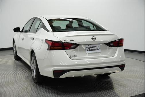 2022 Nissan Altima S FWD