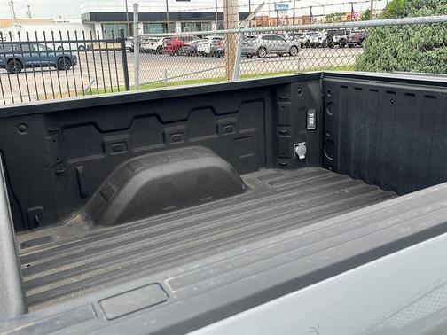 Slate Gray Metallic 2024 Chevrolet Silverado 1500 Custom