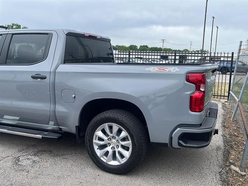 Slate Gray Metallic 2024 Chevrolet Silverado 1500 Custom