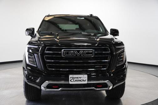 2025 GMC Yukon XL 4WD AT4