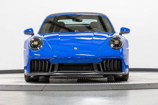Lugano Blue 2026 Porsche 911 Carrera 4 GTS