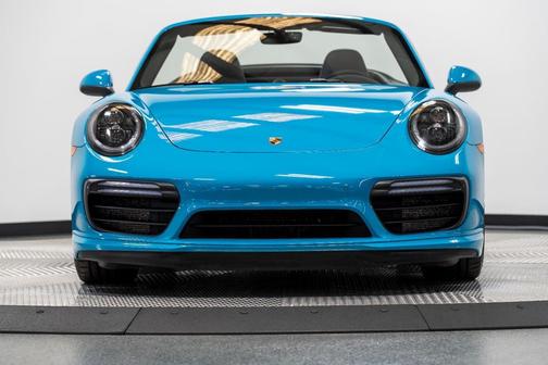 2019 Porsche 911 Turbo S
