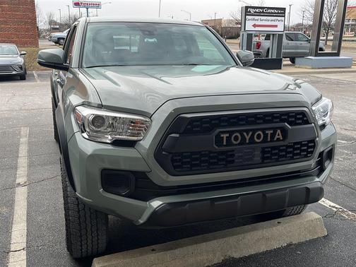 2023 Toyota Tacoma TRD Sport