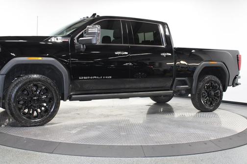 2025 GMC Sierra 2500 Denali