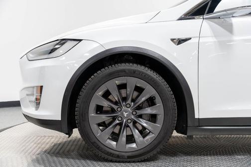 2018 Tesla Model X 75D