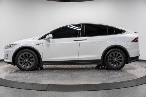2018 Tesla Model X 75D