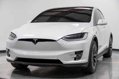 2018 Tesla Model X 75D
