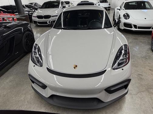 2020 Porsche 718 Cayman GT4
