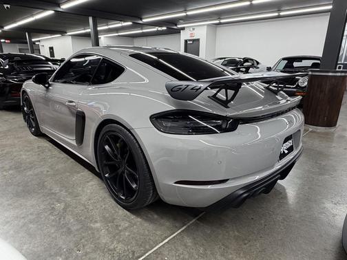 2020 Porsche 718 Cayman GT4