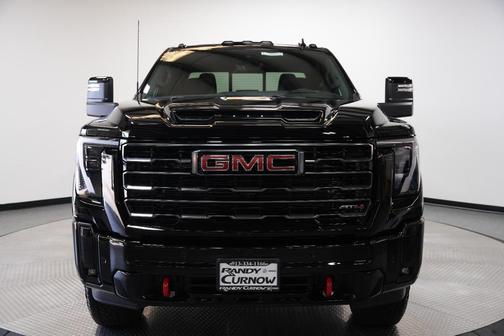 2025 GMC Sierra 2500 AT4