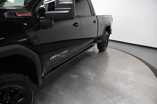 2025 GMC Sierra 2500 AT4