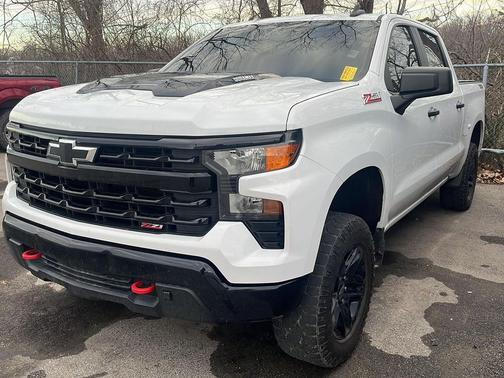 2022 Chevrolet Silverado 1500 Custom Trail Boss