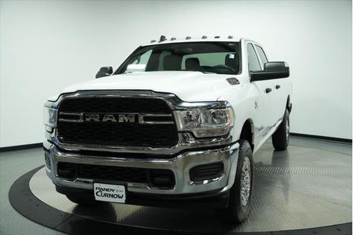 2022 RAM 2500 Tradesman Crew Cab 4x4 8' Box