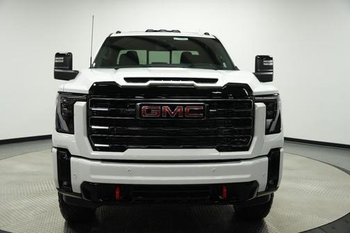 2026 GMC Sierra 2500 AT4