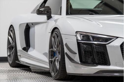 2017 Audi R8 5.2 V10 plus