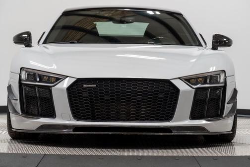 2017 Audi R8 5.2 V10 plus