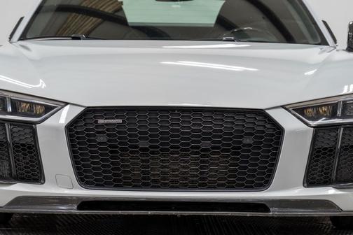 2017 Audi R8 5.2 V10 plus
