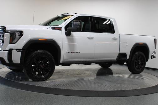 Summit White 2026 GMC Sierra 2500 AT4
