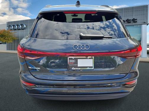 2025 Audi Q6 e-tron Premium