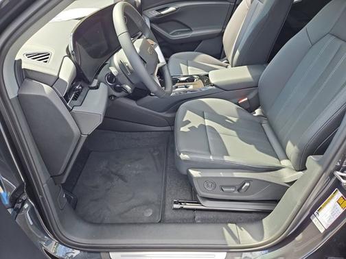 2025 Audi Q6 e-tron Premium