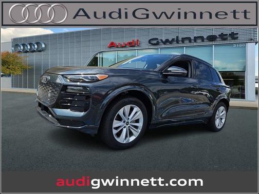 2025 Audi Q6 e-tron Premium