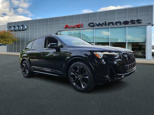 2025 Audi Q7 Premium Plus