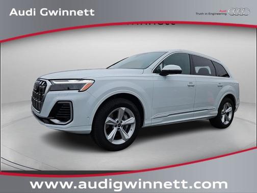 2025 Audi Q7 Premium 55 TFSI quattro Tiptronic
