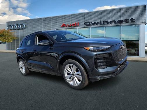 2025 Audi Q6 e-tron Premium Plus