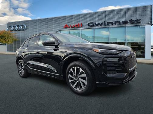 2025 Audi Q6 e-tron Premium Plus