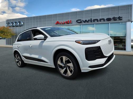 2025 Audi Q6 e-tron Premium Plus