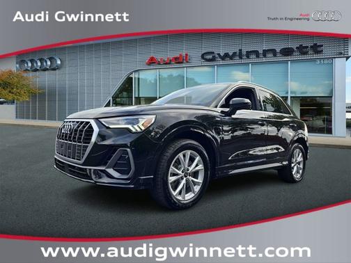 2025 Audi Q3 Premium 45 TFSI S line quattro Tiptronic