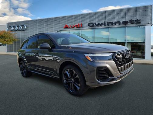 2025 Audi Q7 Premium Plus