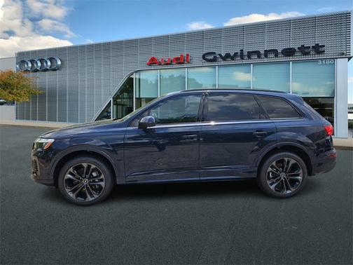 2025 Audi Q7 Premium Plus