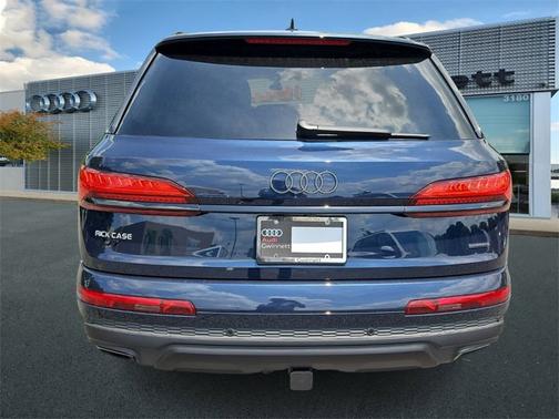 2025 Audi Q7 Premium Plus